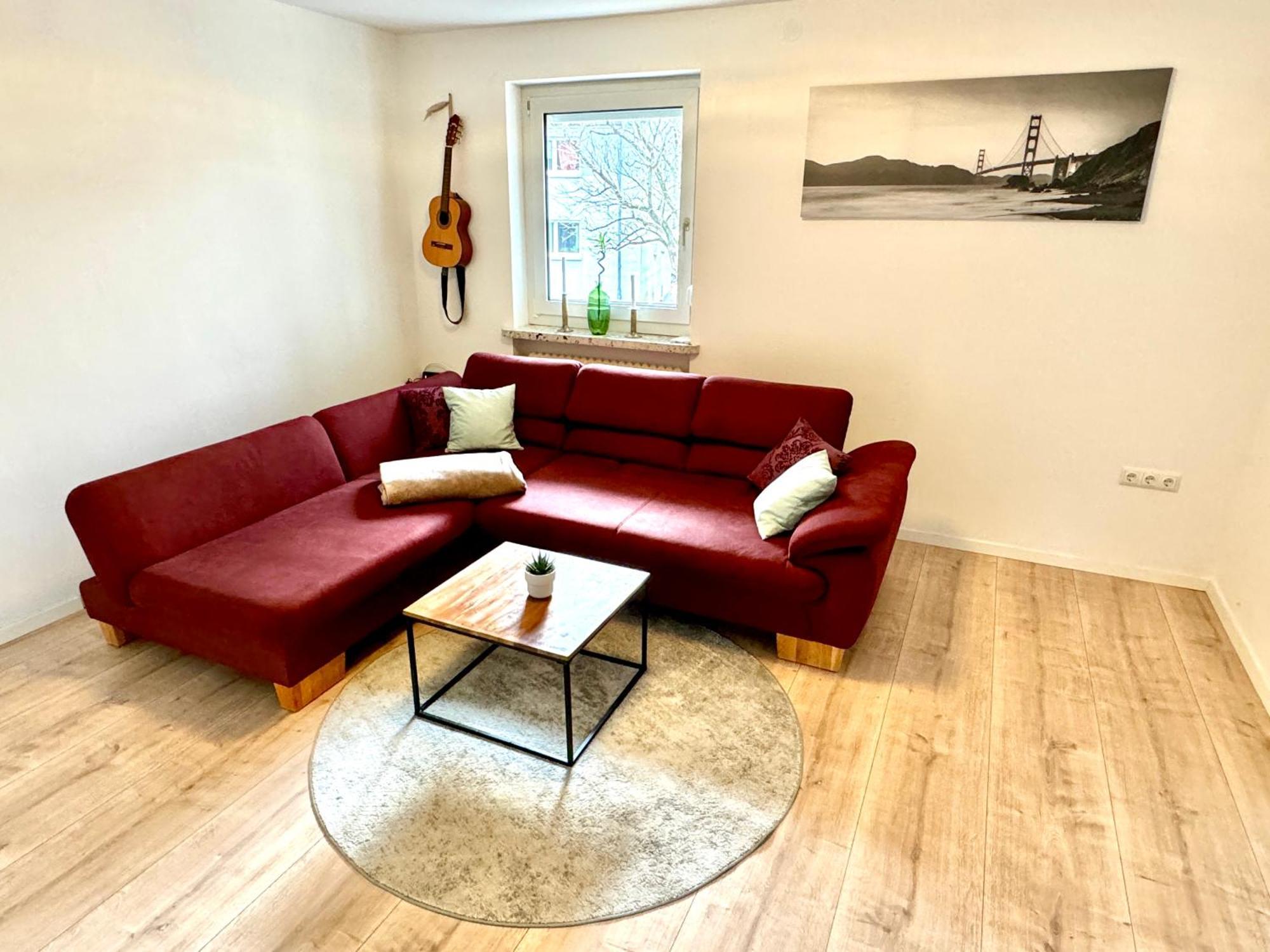 Ferienwohnung "Sorgenfrei" In Coburg ! - Im Eg Mit Privatparkplatz & Balkon Exterior photo